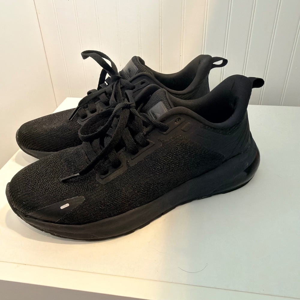 Avia Air Womens 7.5 Triple Black Knit Running Walking Sneakers Memory Foam Gym